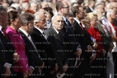 Gdansk. Plac Solidarnosci. Uroczysta msza sw. z okazji...