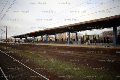 Dworzec kolejowy Gdansk Wrzeszcz. Peron kolejki SKM.
28.12.2011
fot....