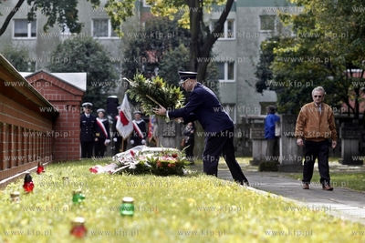 Gdańsk Zaspa. Cmentarz.  Uroczyśtosci z okazji obchodów...