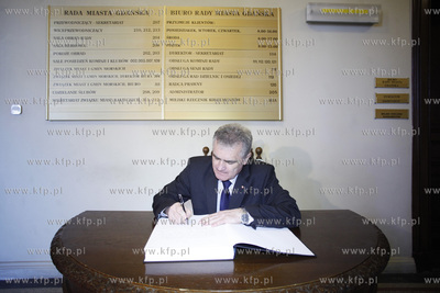 Gdansk. W Nowym Ratuszu przy ul. Waly Jagiellonskie...