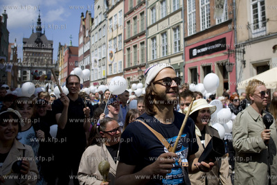 Parada ul. Długą i Długi Targ w Gdańsku kończąca...