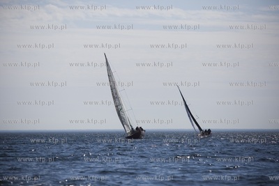 Gdynia.  Regaty o puchary: Komandora JKMW zorganizowane...