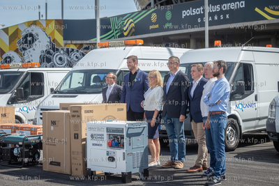 Polsat Plus Arena Gdańsk. Prezentacja samochodów,...