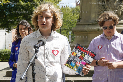 Targ Drzewny w Gdąńsku. Konferencja prasowa posła...