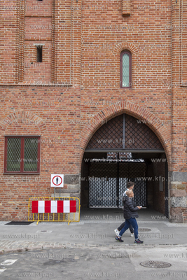W związku z pracami remontu nabrzeża Motławy został...