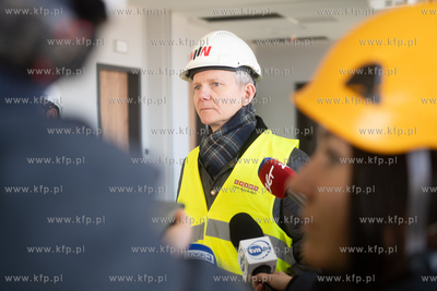 Westerplatte. Budowa biura obsługi ruchu turystycznego...