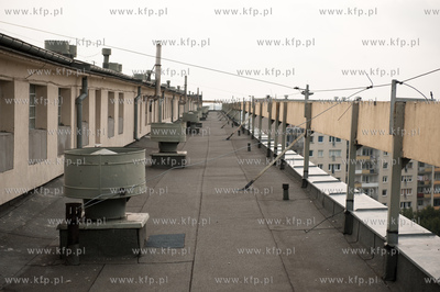 Gdansk. Zaspa. Dach wiezowca na ulicy Pilotow 8.
25.08.2011
fot....