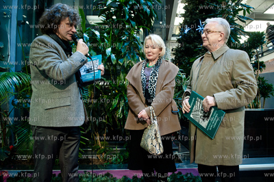 Gdansk. Centrum Handlowe Manhattan. Premiera i promocja...