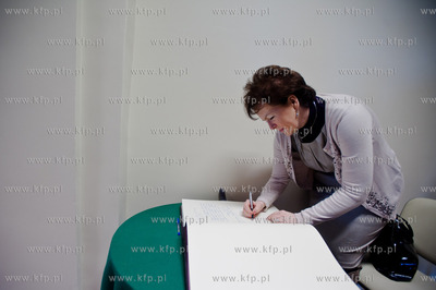 Gdansk. Oliwa. Uroczyste otwarcie wyremontowanej placowki...