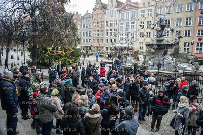 Gdansk. Dlugi Targ. Protest mieszkancow Gdanska, ktorzy...