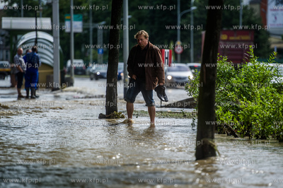 Gdańsk. Wrzeszcz. Skutki silnych opadow, które przeszły...