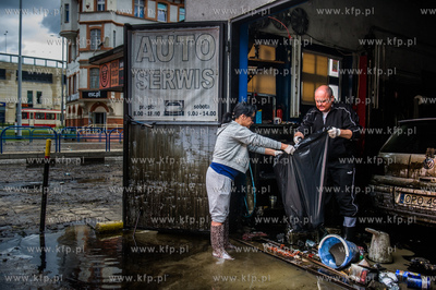 Gdańsk. Wrzeszcz. Skutki silnych opadow, które przeszły...