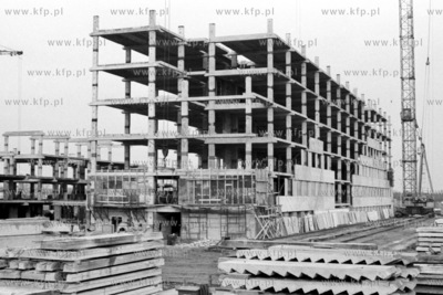 Budowa szpitala na gdanskiej Zaspie. 
26.01.1978
5styczen78_z.kosycarz_p42
Fot....