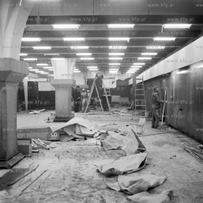 Prace remontowe w gdańskiej Zbrojowni na Targu Węglowym...