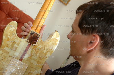 Walenty Rybak z Gdanska - muzyk i bursztynnik tworca...