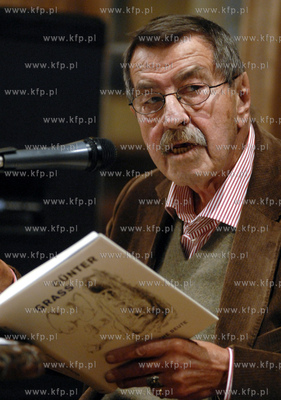 80 urodziny noblisty Guntera Grassa w Gdansku. Pisarz...