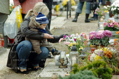 W dniu Wszystkich Swietych Koszalinianie i ich rodziny...