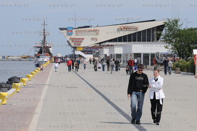 Zakonczono  I etap przebudowy Nabrzeza Pomorskiego...