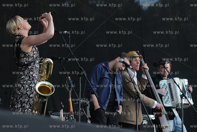 Lato zaczyna sie w Gdyni czyli Cuda Wianki. Nz Koncert...