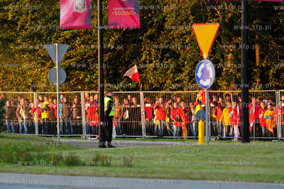 Gniewino. Przyjazd i przywitanie pilkarzy reprezentacji...