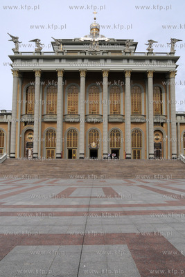 Sanktuarium Matki Bozej Bolesnej w Licheniu (woj. wielkopolskie)....
