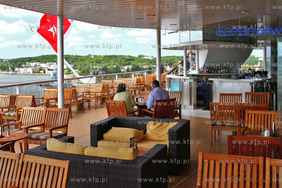 Gdynia. Wycieczkowiec Celebrity Eclipse w Gdyni. 18.06.2014...