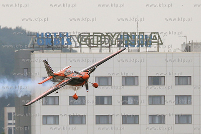 Gdynia - 4. przystanek Mistrzostw Swiata Red Bull Air...