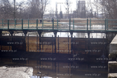 Ze wzgledu na prace konserwatorskie Elektrowni Wodnej...