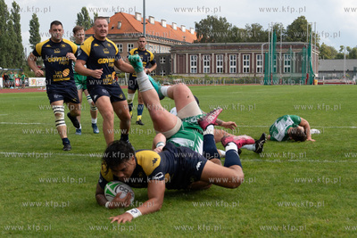 W pierwszych w tym roku derbach Trójmiasta w rugby...