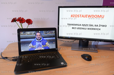 Transmisja mszy św. na żywo bez uczestnictwa wiernych...