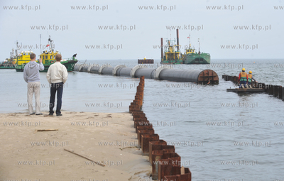 Prace przy budowie wylotow sopockich potokow w glab...