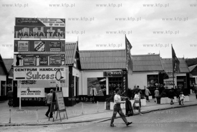 Gdansk Wrzeszcz bazar Manhattan. 28.05.1992 4. M.Kosycarz...