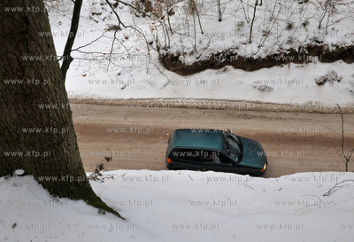 Lesna droga pomiedzy Sulminem na Kaszubach, a Otominem....
