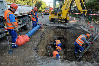 Awaria wodociagu na ul. Sobieskiego w Gdansku. Odcinek...