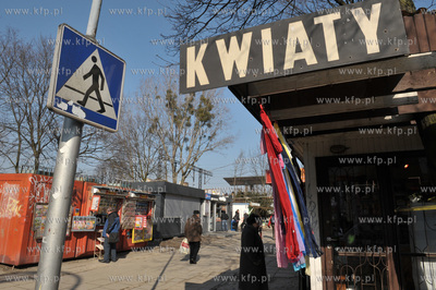 Gdańsk Aniołki dawniej Wrzeszcz. Pawilony handlowe...