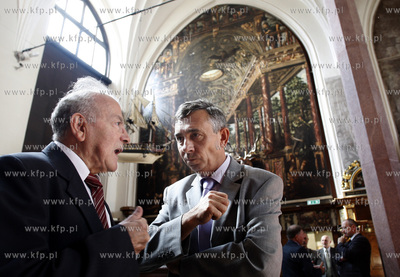 Gdansk. Dwor Artusa. Konferencja poswiecona 145-leciu...