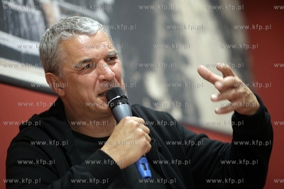 Gdansk. Biblioteka Manhattan w CH Manhattan. Spotkanie...