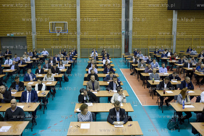 Hala Widowiskowo Sportowa Ergo Arena. Egzamin pisemny...