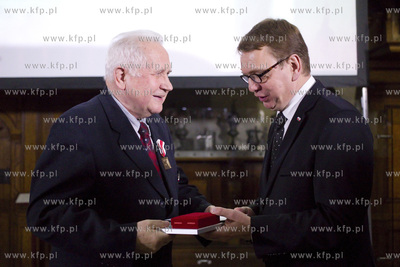 Gdańsk. Dwór Artusa. Wręczenie nagród Świadek...