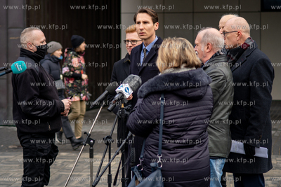 Konferencja prasowa posła Kacpra Płażyńskiego w...