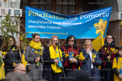 Gdańsk. Parada na finał Pól Nadziei. Nz. Magdalena...