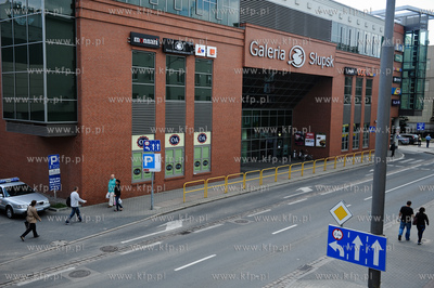 Slupsk. Centrum handlowe Galeria Slupsk.
06.09.2011
fot....