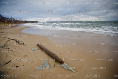 Ggansk. Gorki Zachodnie. Wysoka fala i calkowicie zalana...
