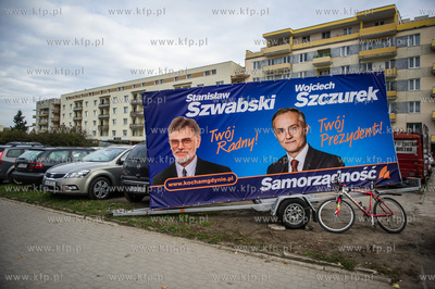Gdynia. Kampania wyborcza do samorzadu. Billboard wyborczy...