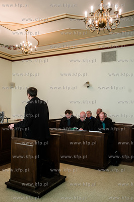 Gdansk. Sad Okregowy. Rozprawa przeciwko procownikom...