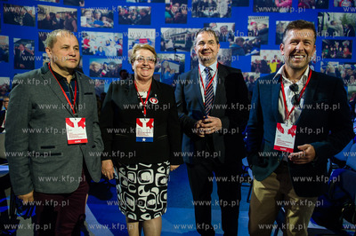 Sopot. Hala 100-lecia. Final Maratonu Poparcia Bronislawa...