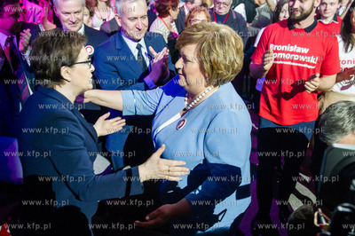 Sopot. Hala 100-lecia. Final Maratonu Poparcia Bronislawa...