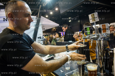 Miedzynarodowe Targi Gdanskie Amber Expo. Hevelka -...