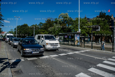 Gdansk. Skrzyzowanie Huciska oraz Walow Jagiellonskich.
02.07.2015
fot....