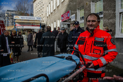 Gdynia. Miejska Stacja Pogotowia Ratunkowego. Uroczystosc...